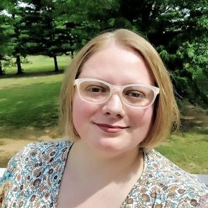 Meet your Posher, Pamela